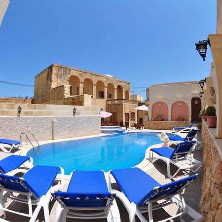 Mikiel U Rosa Holiday Farmhouse With Large Private Pool Zebbug  Kültér fotó