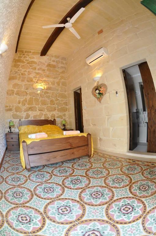 Mikiel U Rosa Holiday Farmhouse With Large Private Pool Zebbug  Kültér fotó